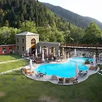 Mantania Tower 3*
