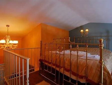Mantania Tower Hotel 3*