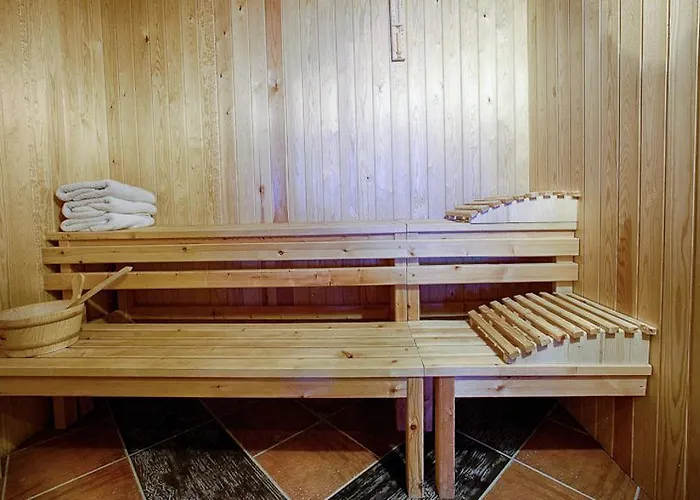 Mantania Tower Hotel 3*