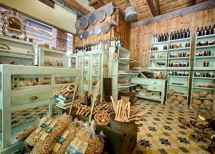 Mantania Tower Hotel 3*