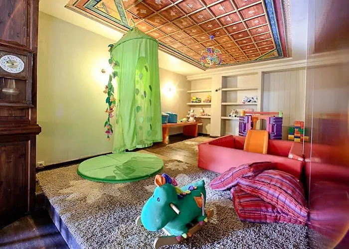 Hotel Mantania Tower 3*